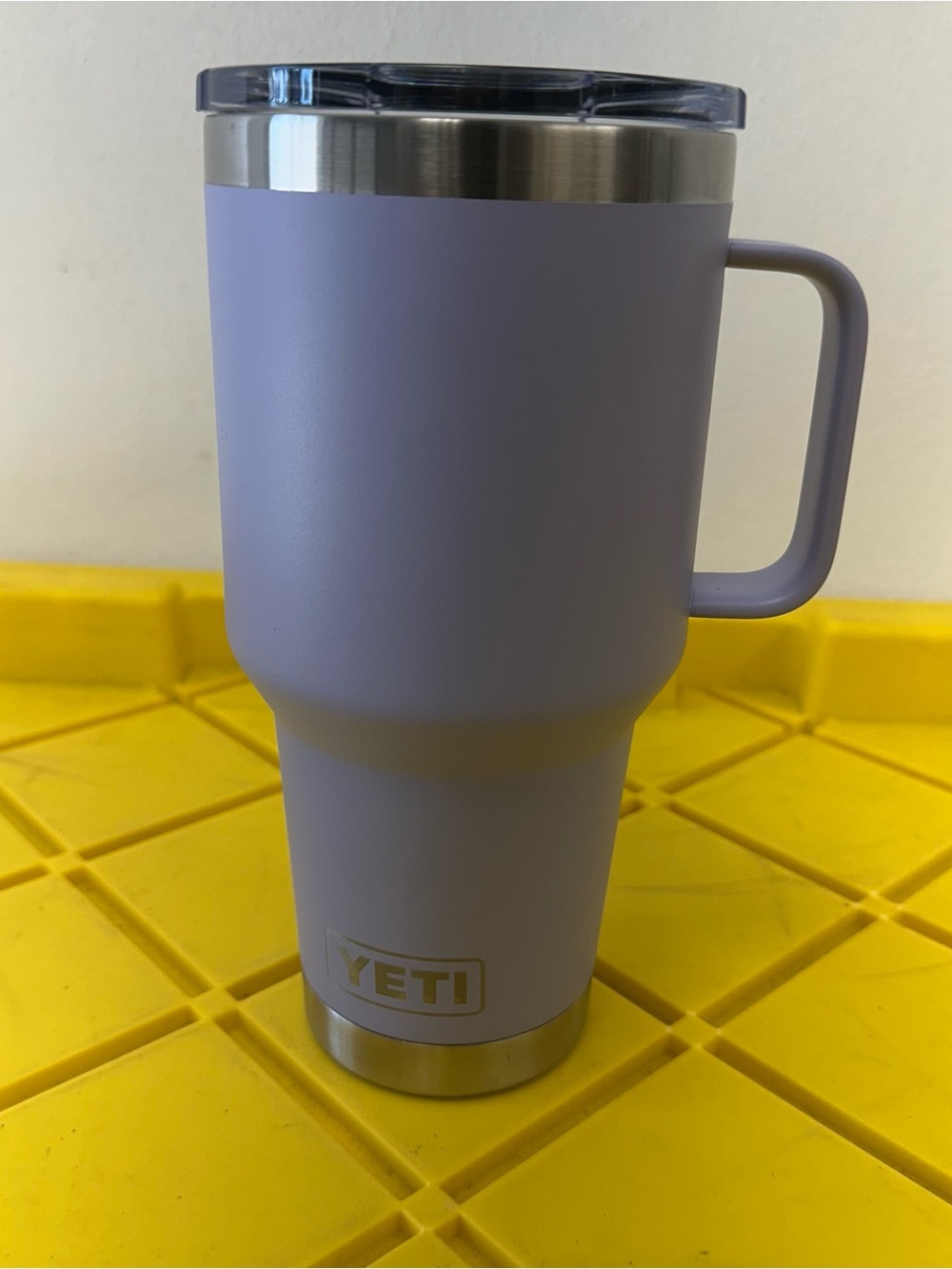 YETI Rambler 30 oz. Travel Mug with Stronghold Lid Cosmic Lilac Magslider Lid